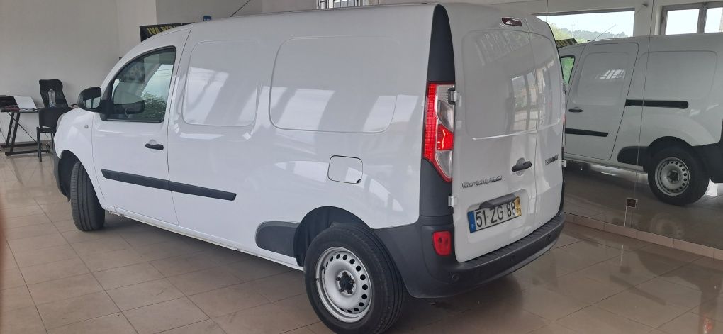 Renault Kangoo 1.500 Dci Maxi 90cv - 3 LUG - 90CV - (9.715€+ÍVA)