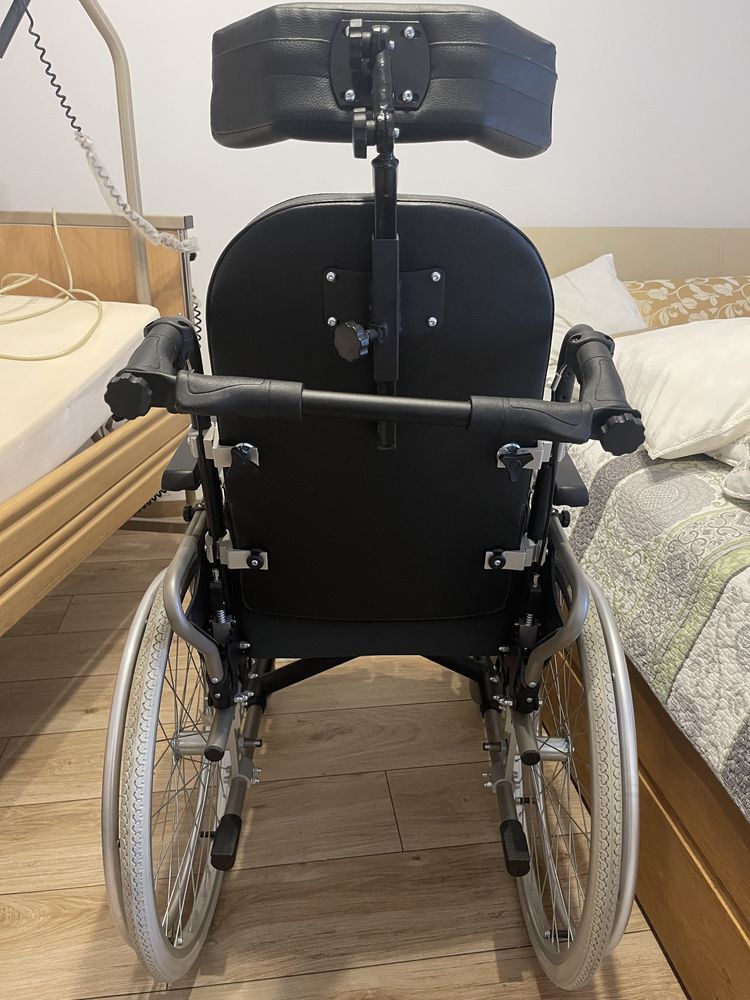 Wózek inwalidzki V300 Comfort