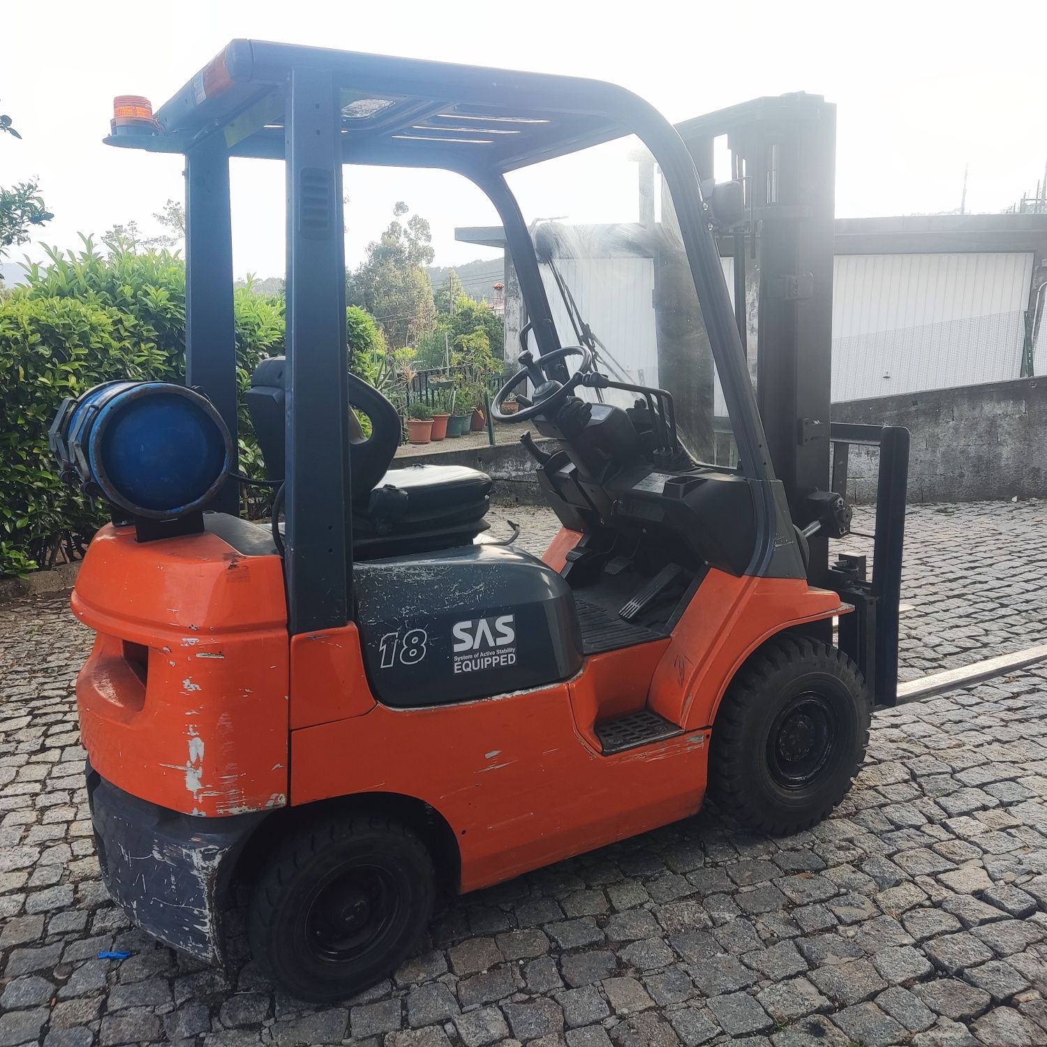 Empilhador Toyota FG18