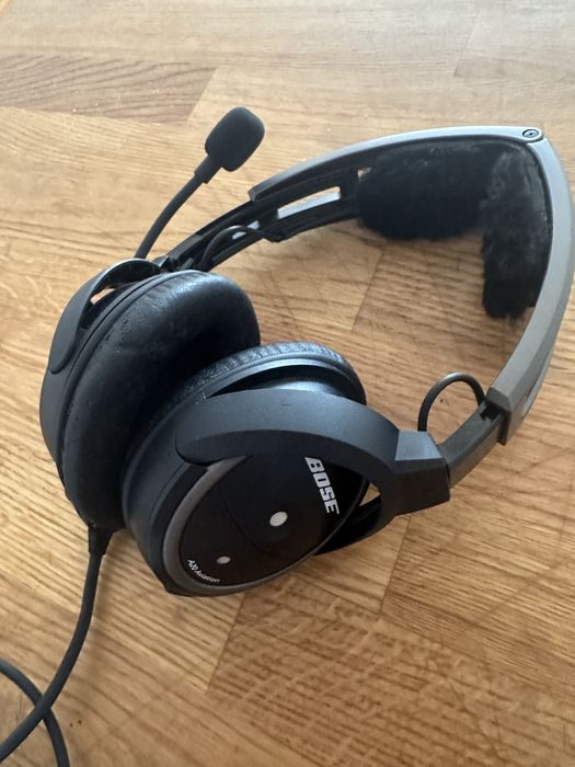 Bose A20 headsets com conversor airbus com bluetooth