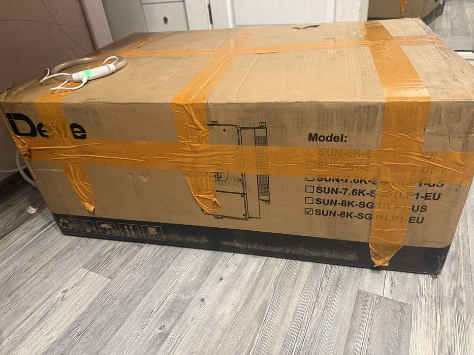 Deye Sun-8K-SG01LP1-EU гібридний інвертор низьковольтний (48-58 Вольт)
