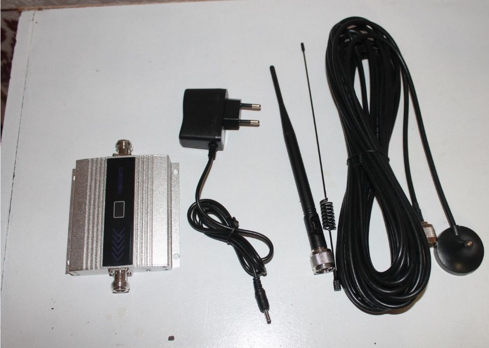 усилитель сотовой связи repiter с антеннами кабелем блоком питания