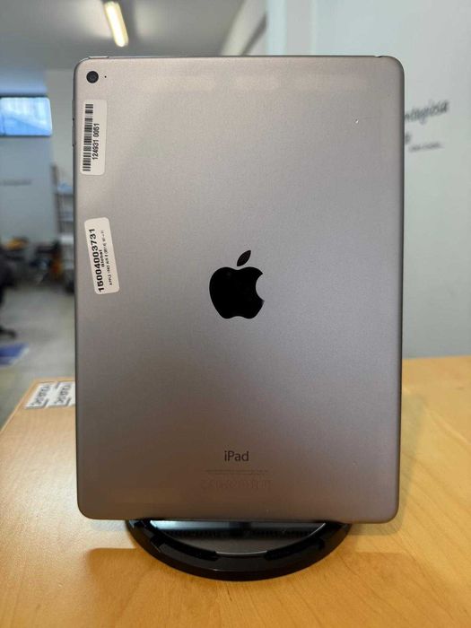 Apple iPad Air 2 (2014)