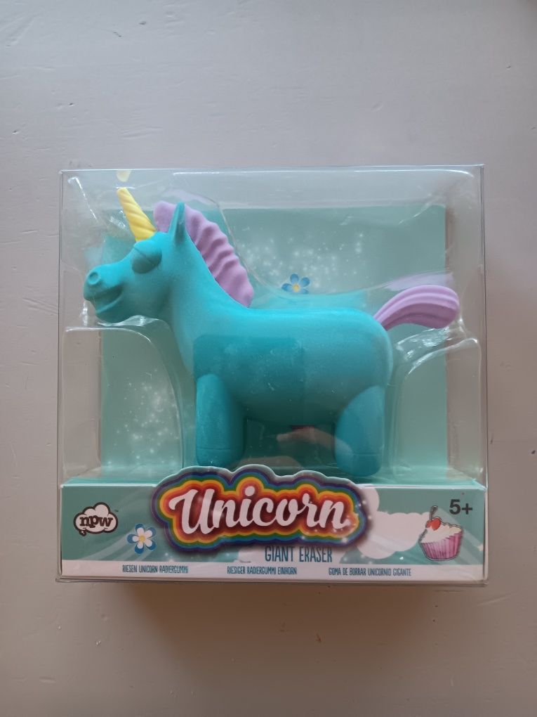 Unicórnio de borracha azul