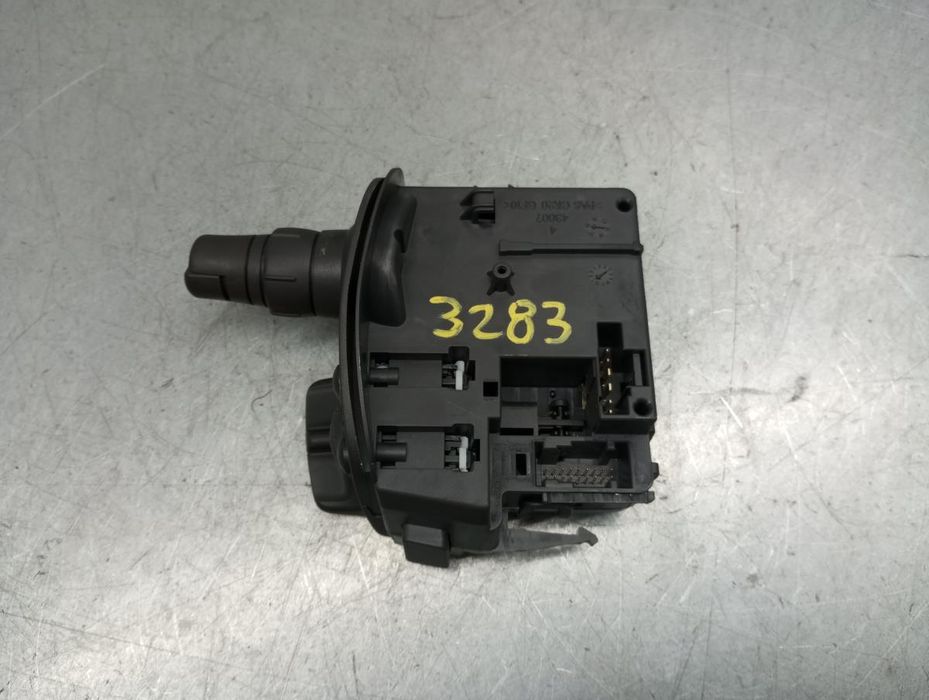 Manípulo do limpa vidros RENAULT Kangoo (KW0/1_)