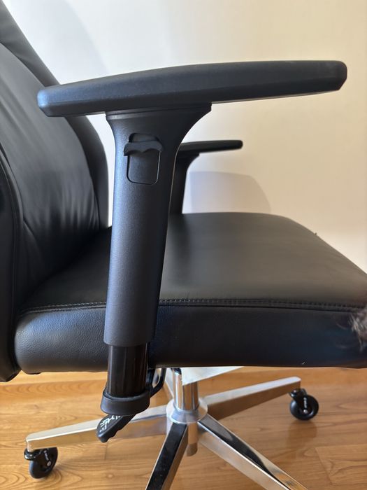 Cadeira gamer em bom estado