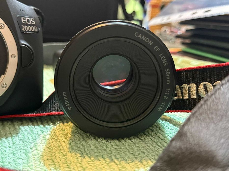 Canon EOS 2000D – Kit Completo, Como Novo!