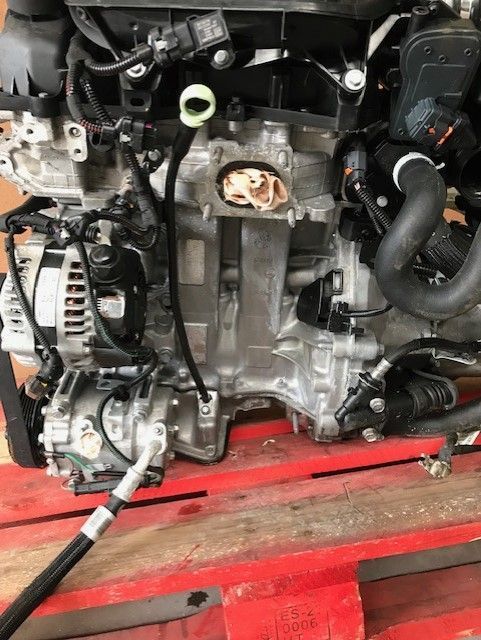 Motor Peugeot 208 Opel Corsa F 1.2i HM05