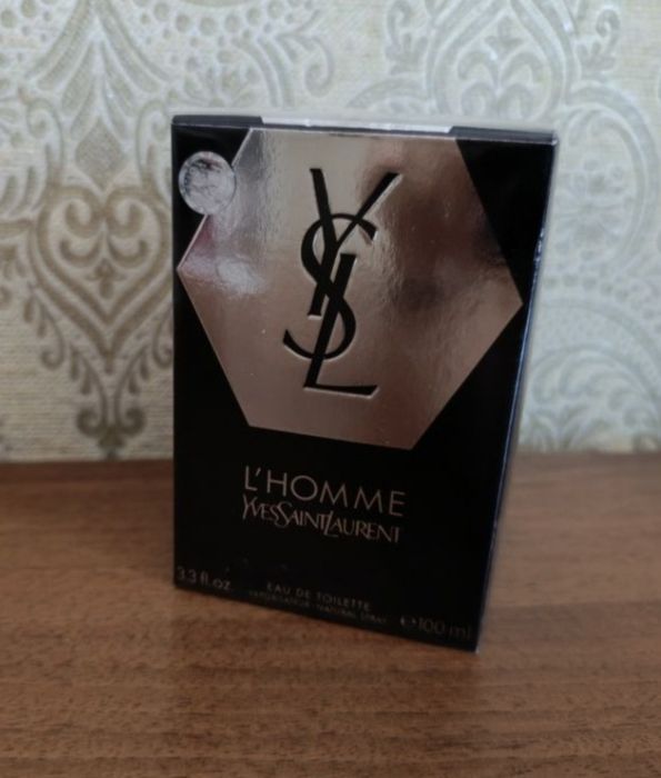 Розкішний подарунок чоловікам YSL L'Homme.
