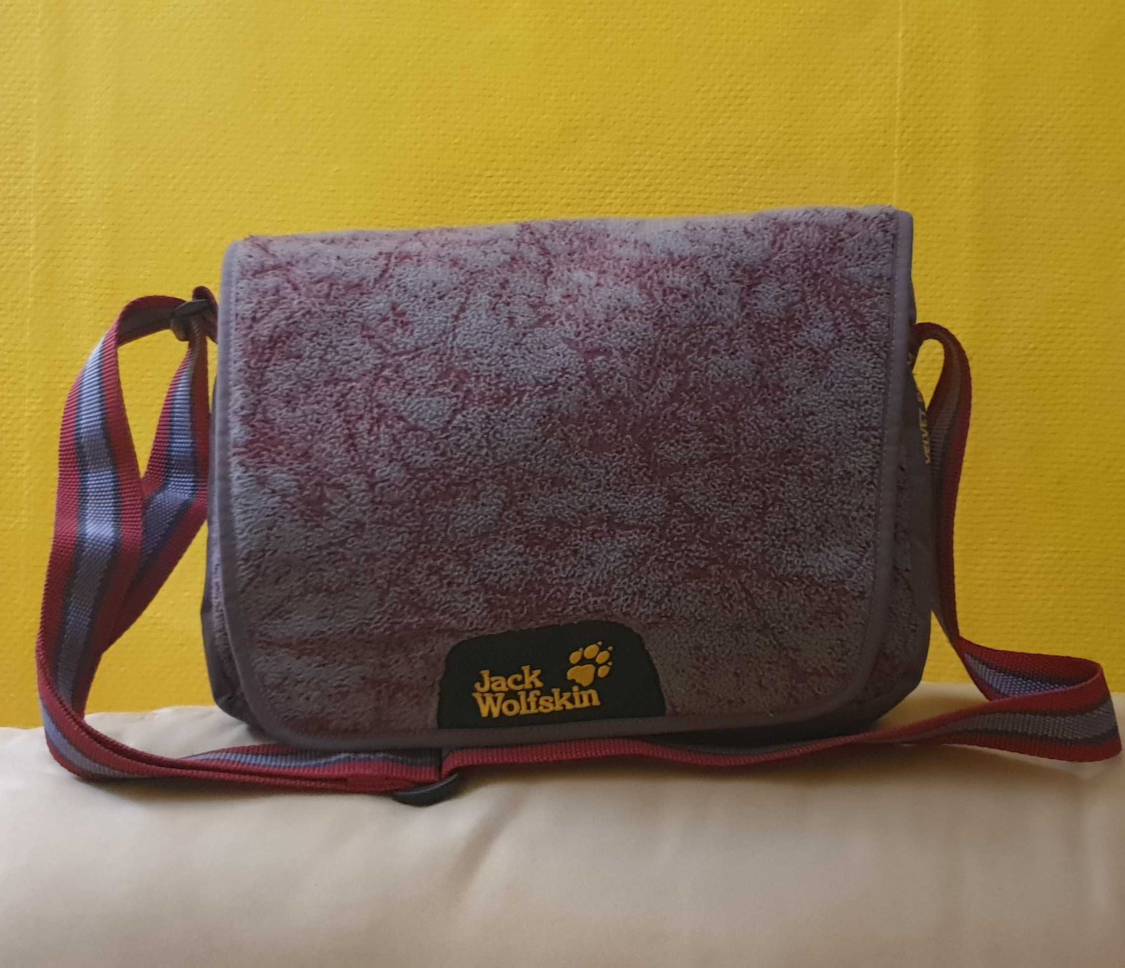 Oryginalna torba listonoszka Jack Wolfskin Velvet bag