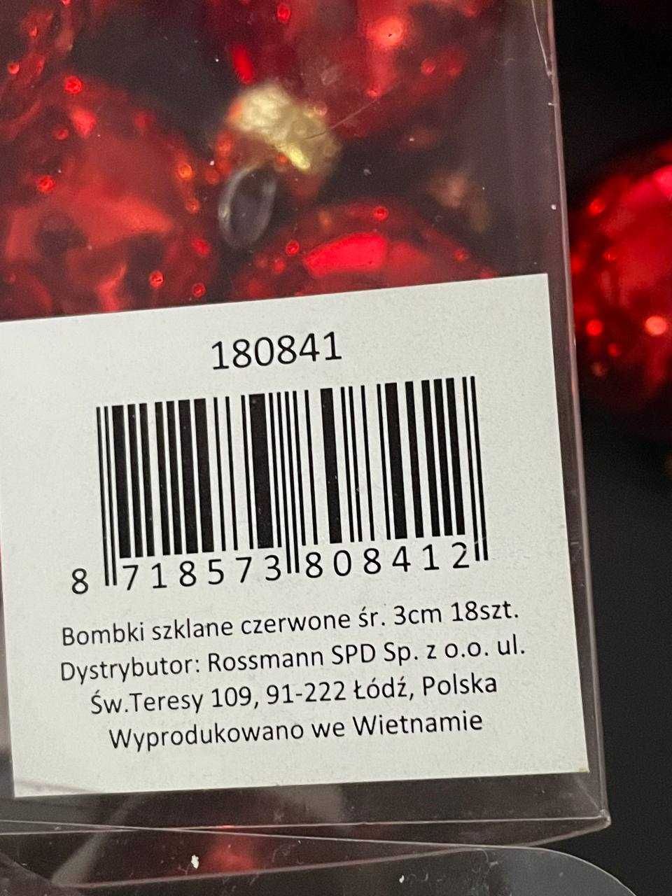 Czerwone bombki, ozdoby świąteczne