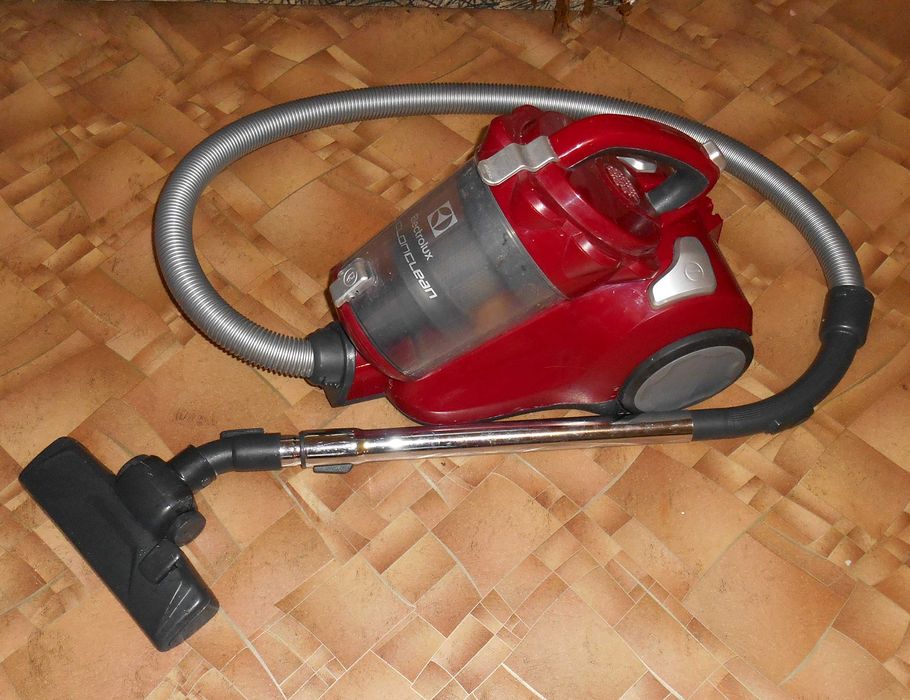 Пылесос Электролюкс, рабочее состояние