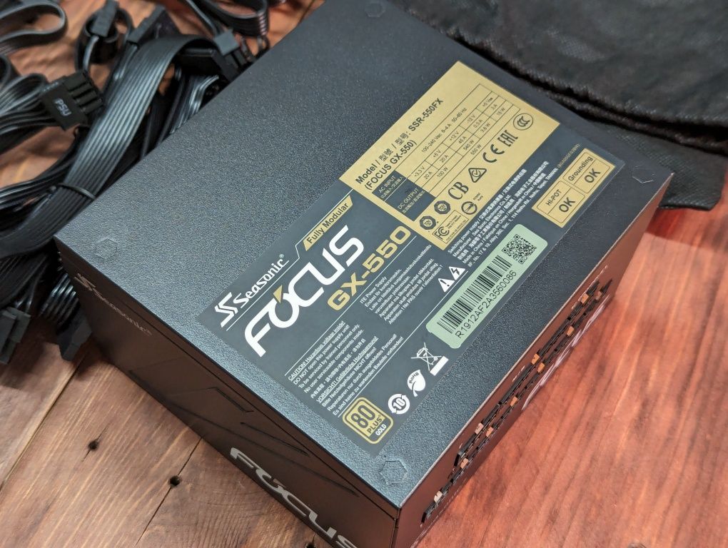 Seasonic Focus GX-550 (SSR-550FX) 550W Gold