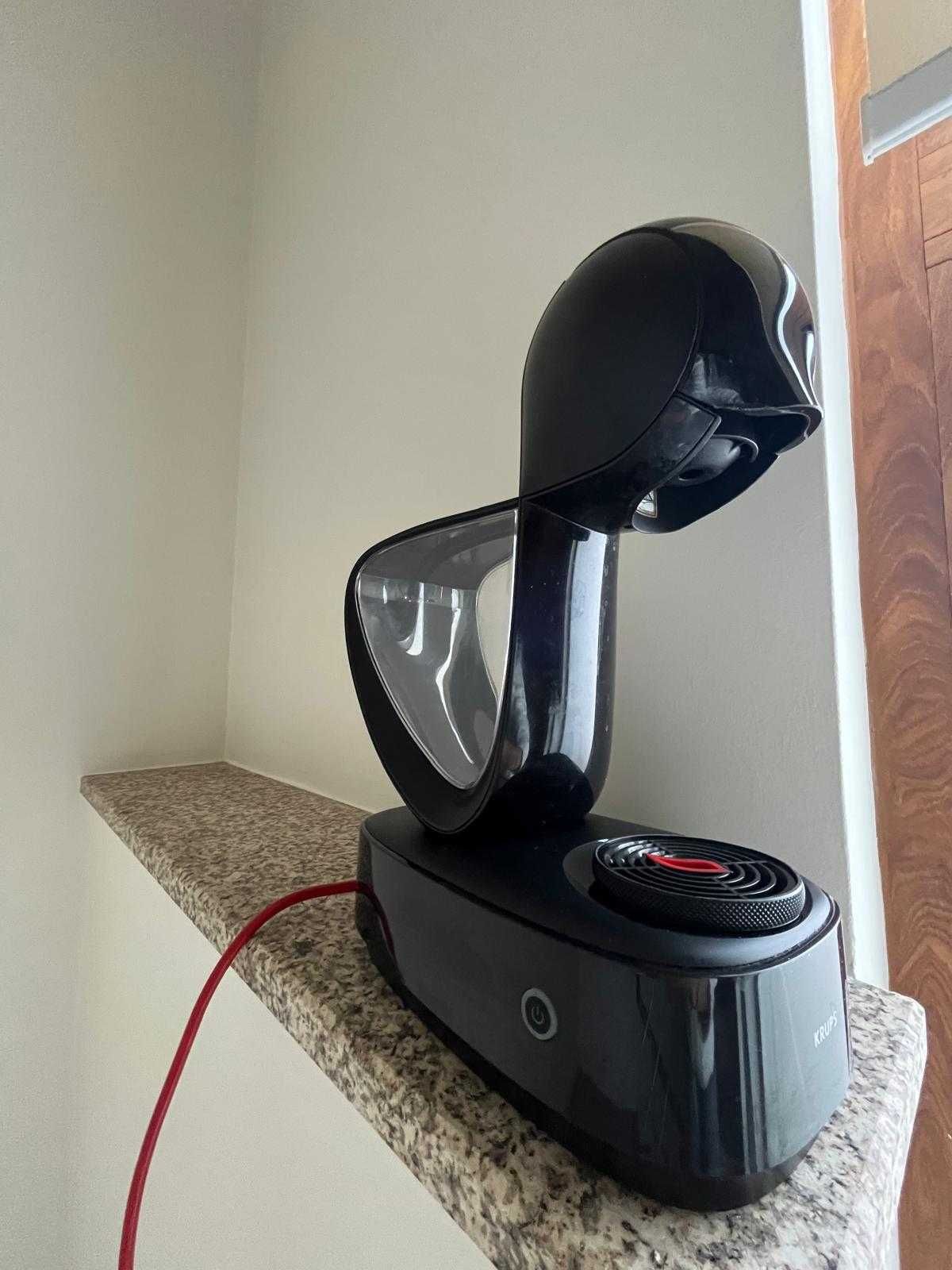 Máquina de Café Dolce Gusto