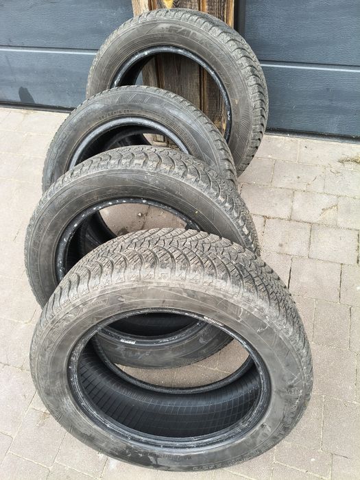 Opony wielosezonowe 195/55/15