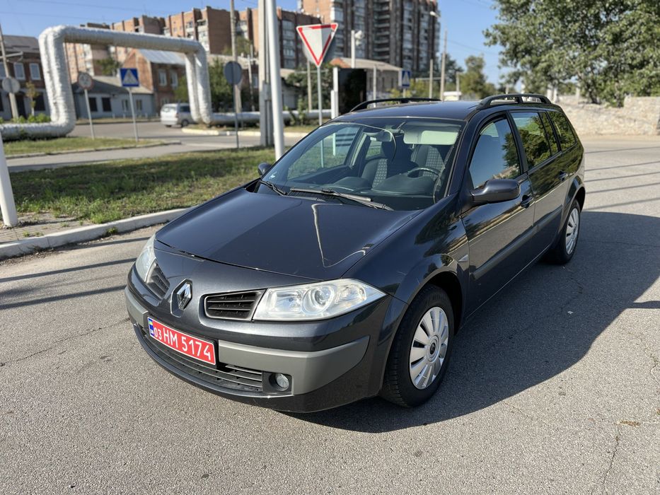 Рено Меган2 1.6і  2007г без подкрасов! Без пробега по Украине