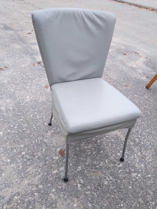 Komplet 4 krzeseł krzesła skórzane metalowe super wygodne FV DOWÓZ