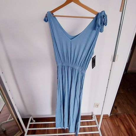 Długa sukienka błękit uniwersalna