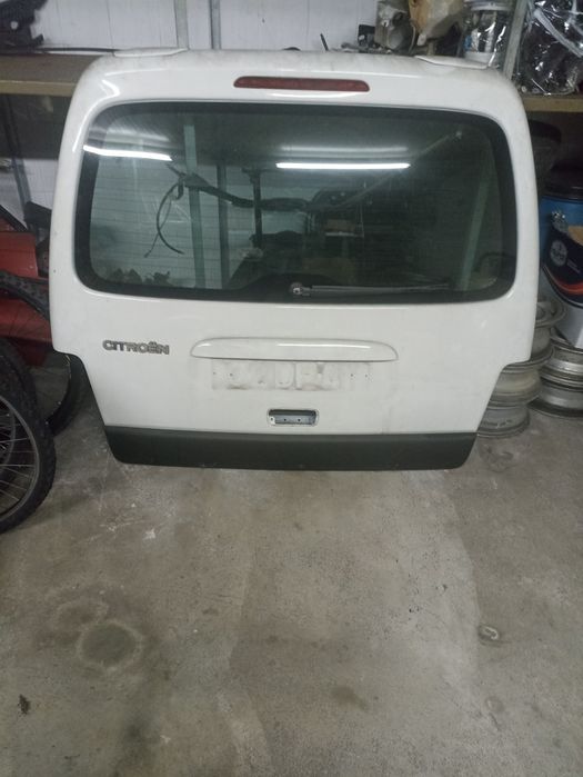 Tampa da mala citroen Berlingo 2006
