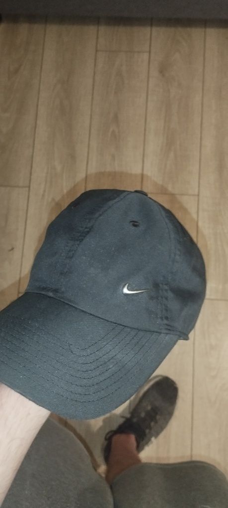 Капка Nike  чёрная