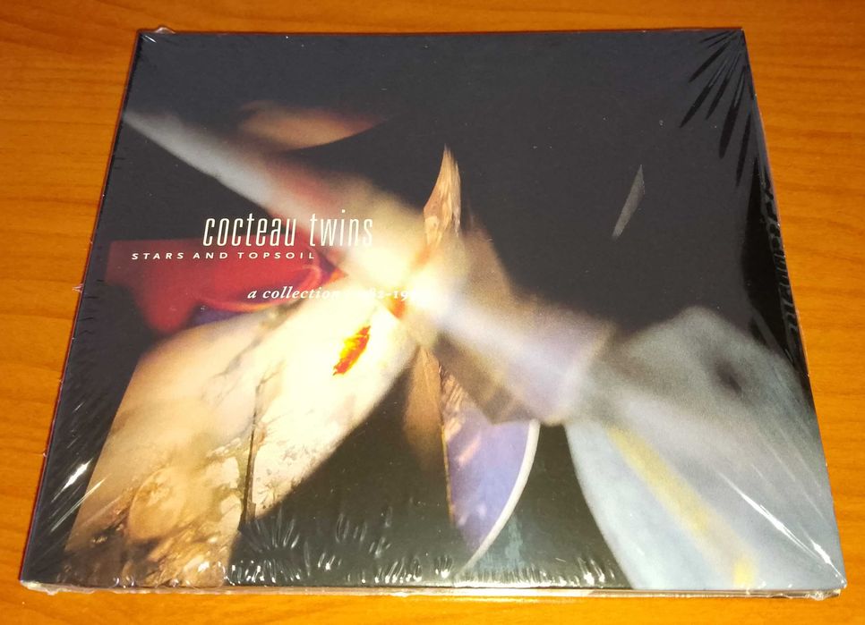 CD Cocteau Twins - Stars And Topsoil - A Collection