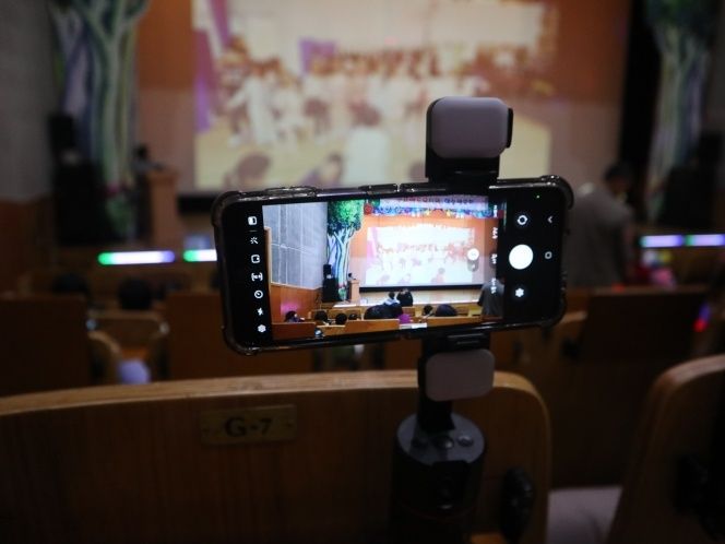 Gimbal P02 Підставка тримач стабілізатор для смартфону відео студія