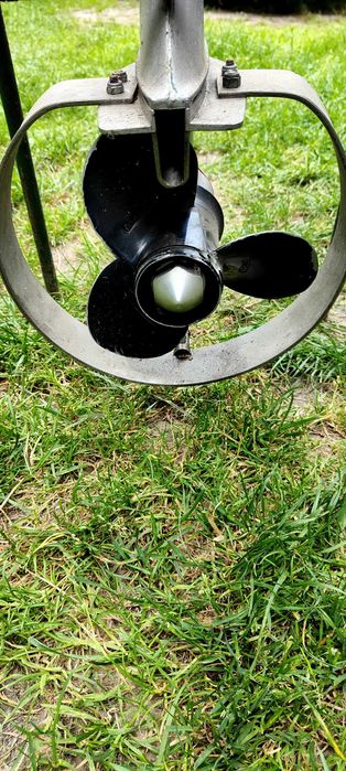 Silnik do łodzi, zaburtowy, spalinowy