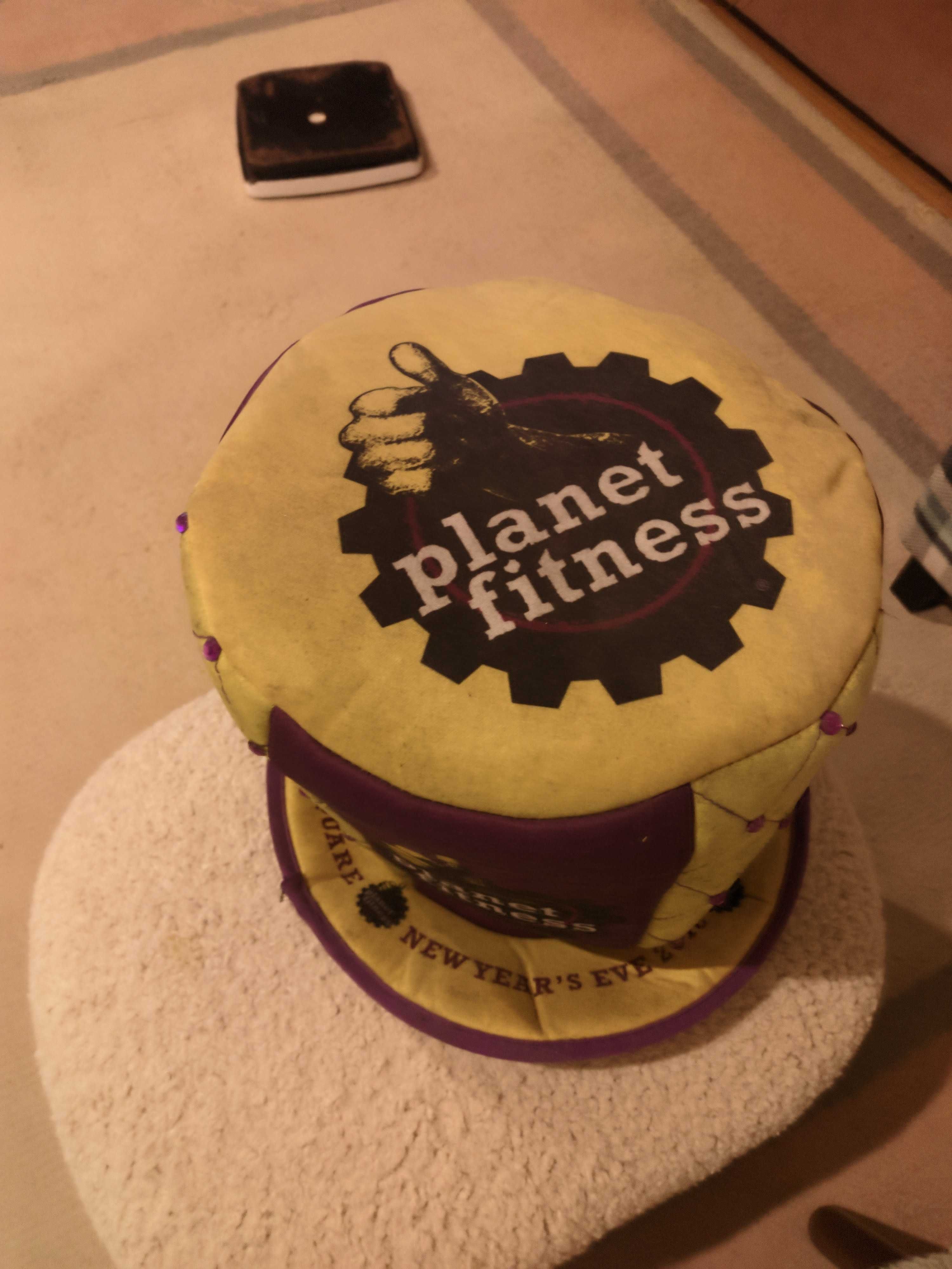 Chapeu Ano novo Planet Fitness Times Square New York
