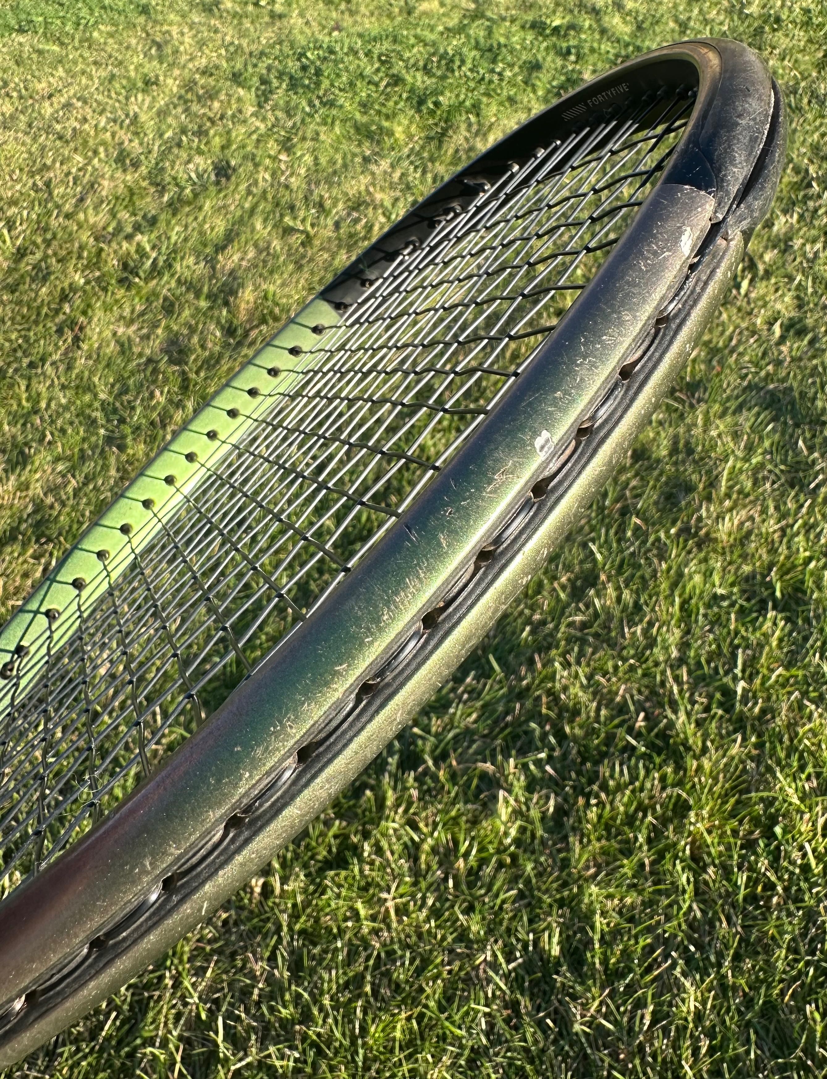 Тенісна ракетка Wilson Blade 100UL V8.0