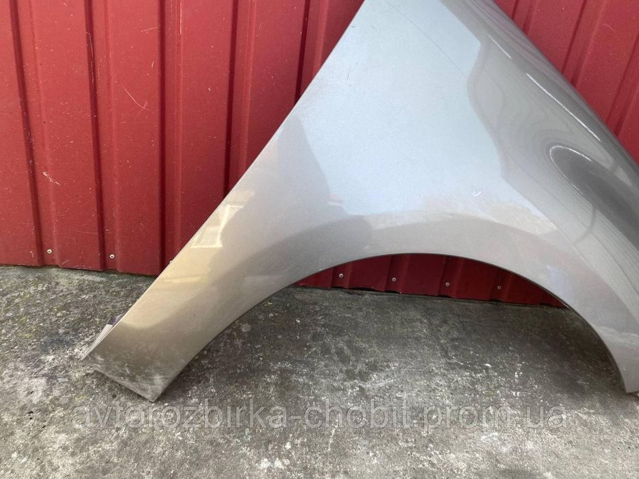 Крило переднє праве 631004270R, Renault Scenic III, код фарби: TEHNK