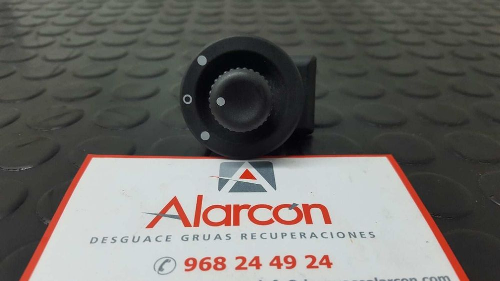 CONTROLADOR DE VISÃO TRASEIRA RENAULT CLIO IV BUSINESS