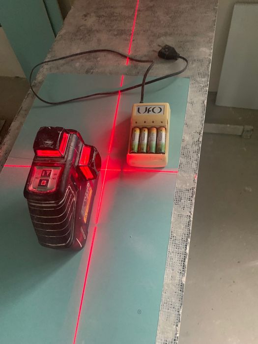 Лазерный уровень