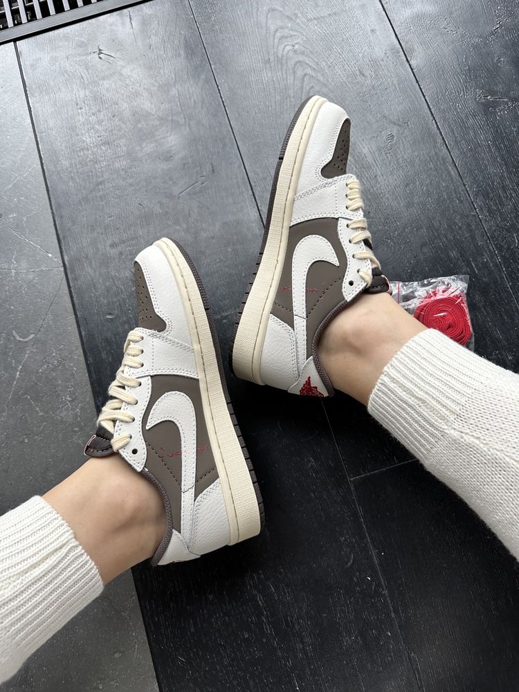 Кроссовки Nike Air Jordan 1 Retro Low Og Sp Travis Scott Reverse Mocha