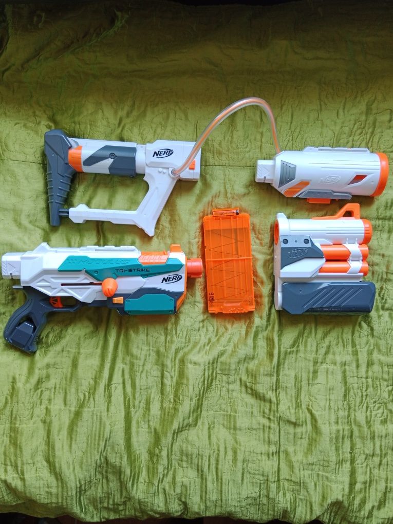 Nerf N-Strike Modulus Tri Strike [Bez Pocisków]