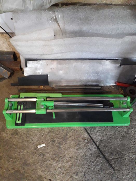 ПРОКАТ Плиткорез 250 грн