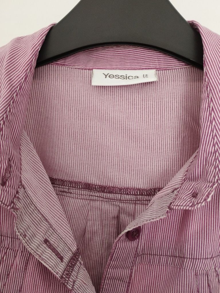 Camisa às riscas C&A