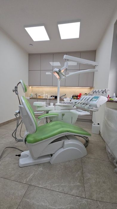 Sprzedam używany unit stomatologiczny ekoDent-x rok produkcji 2015.