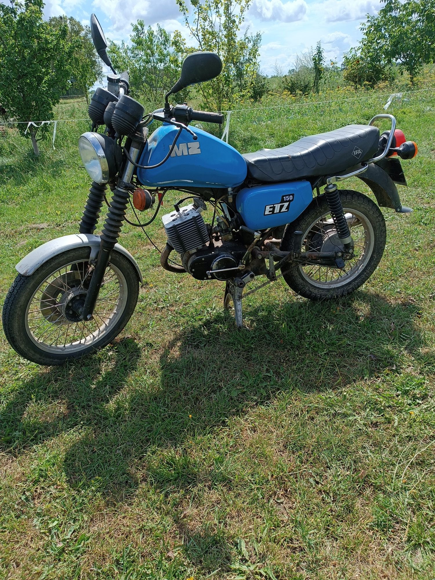 Motocykl  MZ ETZ 150 sprzedam lub zamienię.