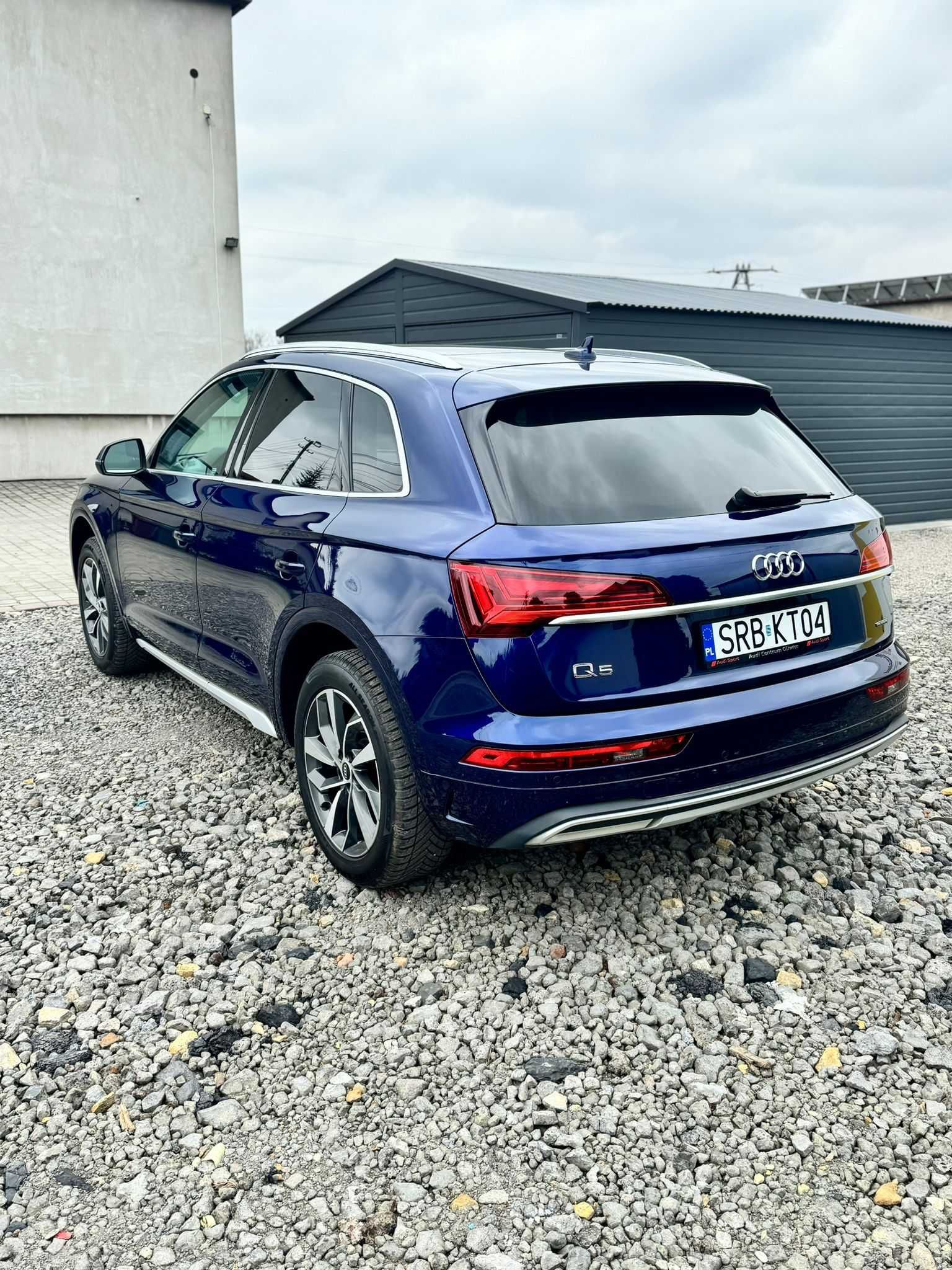 Wynajem Audi Q5 2021 2.0 TFSI  265KM - Wynajem DOBOWY