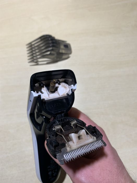 Машинка для стрижки Phillips