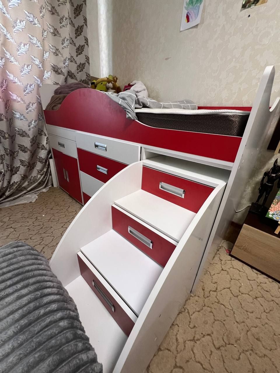 Ліжко трансформер