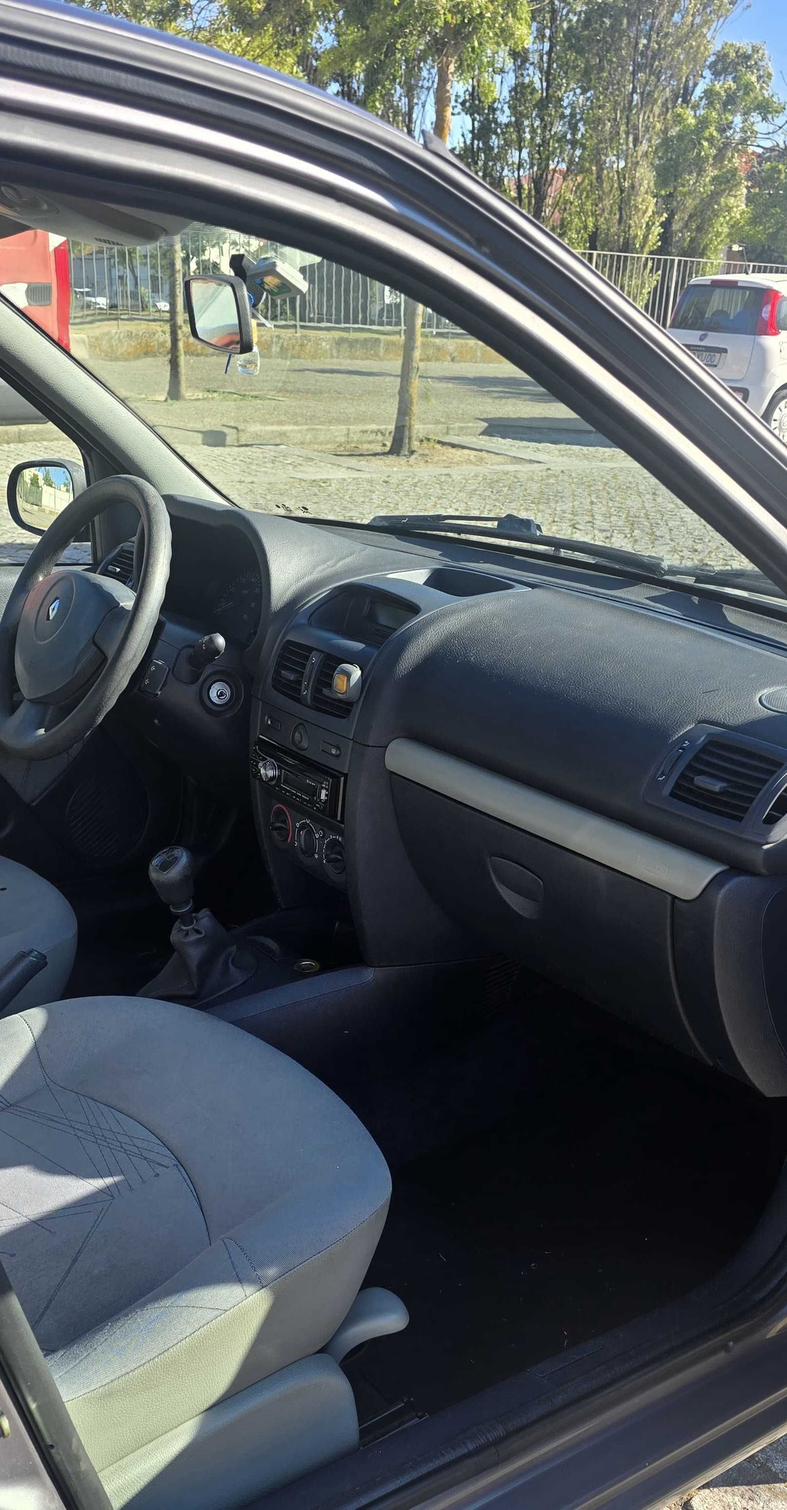 Renault Clio 1.5 DCI 157000kms