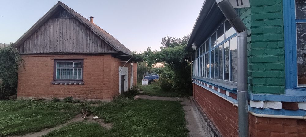 Дім/будинок/хата в с. Літки (біля м. Деражня)