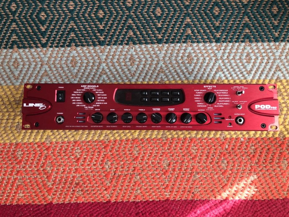 Line 6 Pod Pro RACK Efeitos e Simulação de Amplificadores