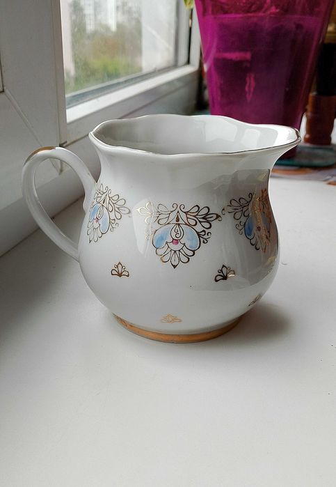 Молочник фарфор  Кремгэс , СССР.