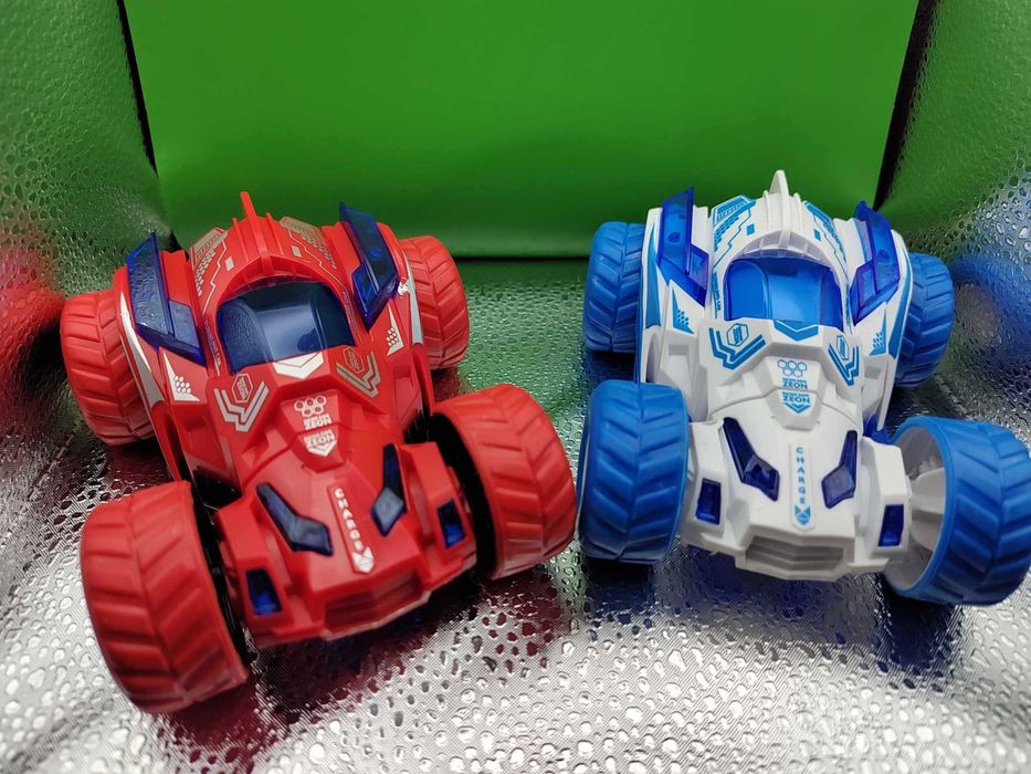 Samochód 2x akrobata Stunt Spinning Toy Car 360 stopni