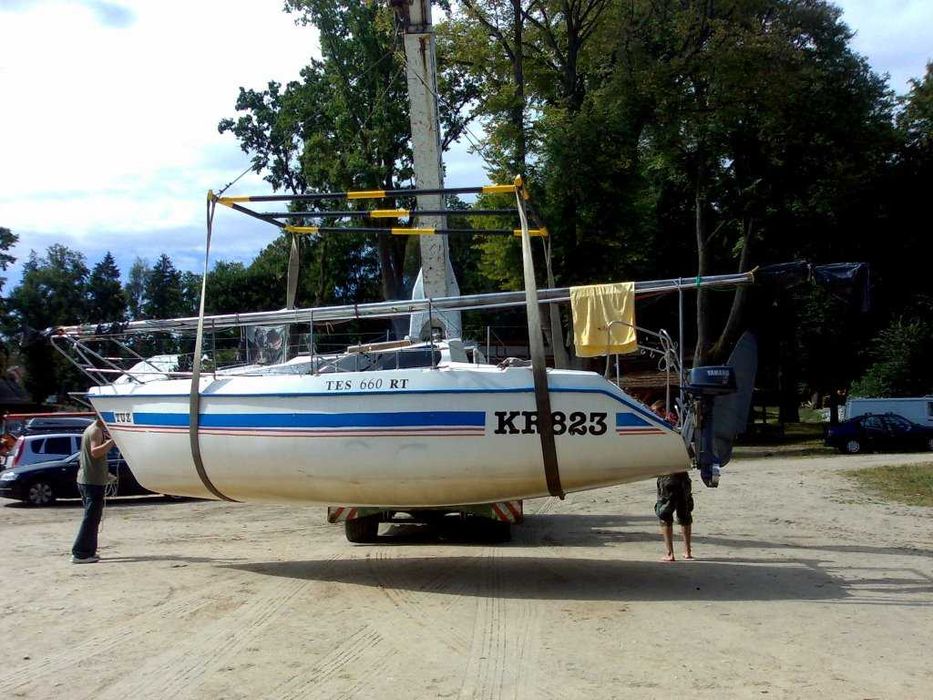 Jacht żaglowy TES660 RT