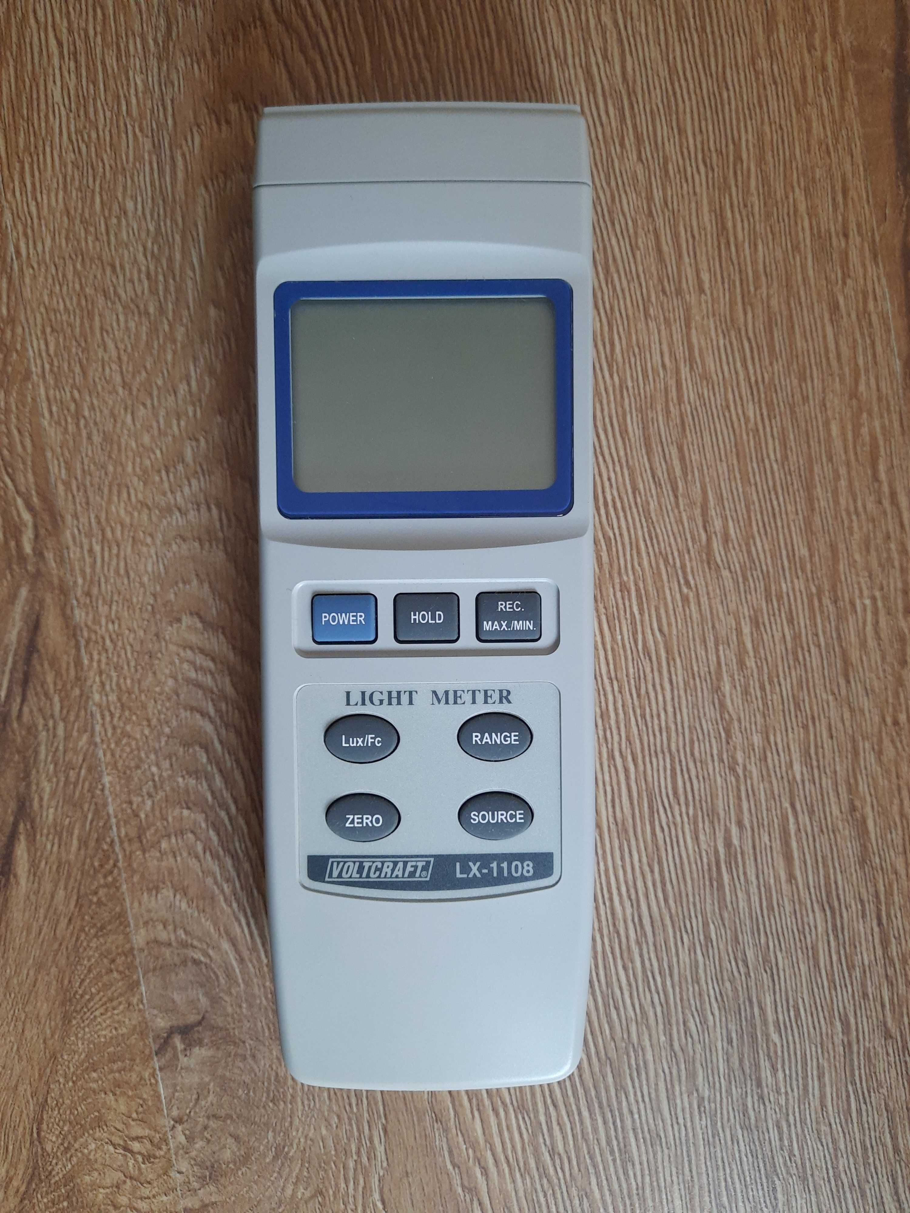 Люксметр Voltcraft LX-1108 з вибором виду освітлення. Німеччина.