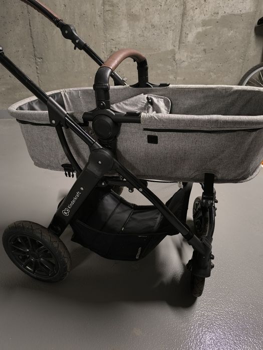 Wózek 3w1: fotelik+wkładka dla niemowlaka oraz goddolko-spacerówka