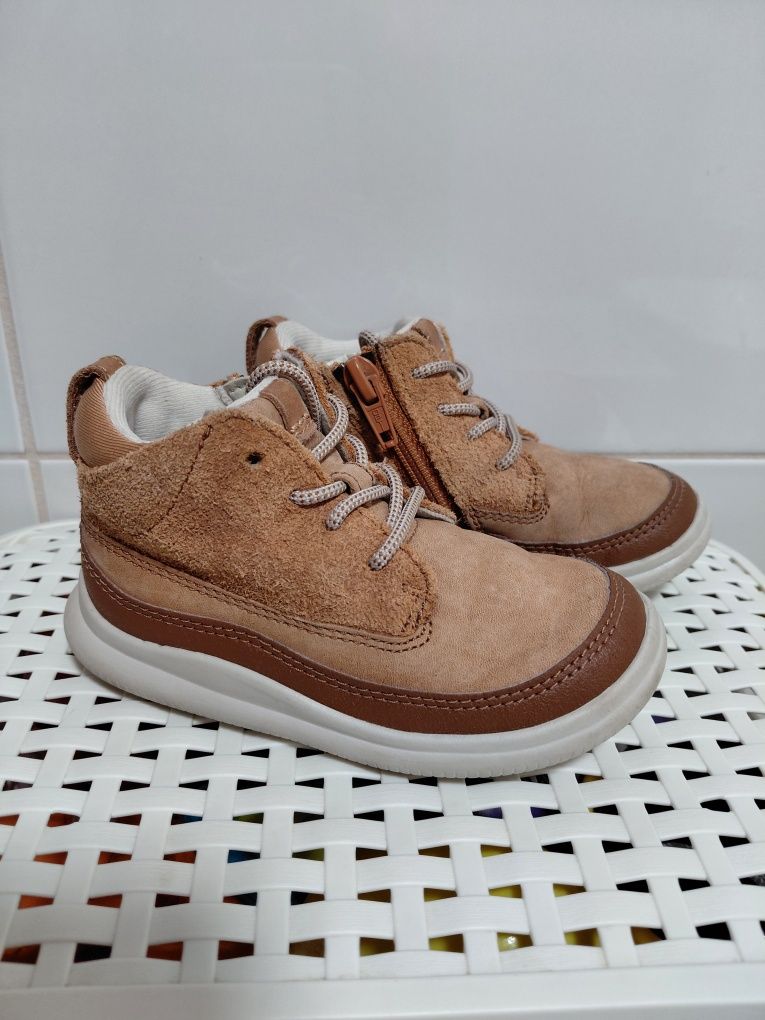 Ботинки Clarks шкіряні розмір 22 (14 см устілка)
